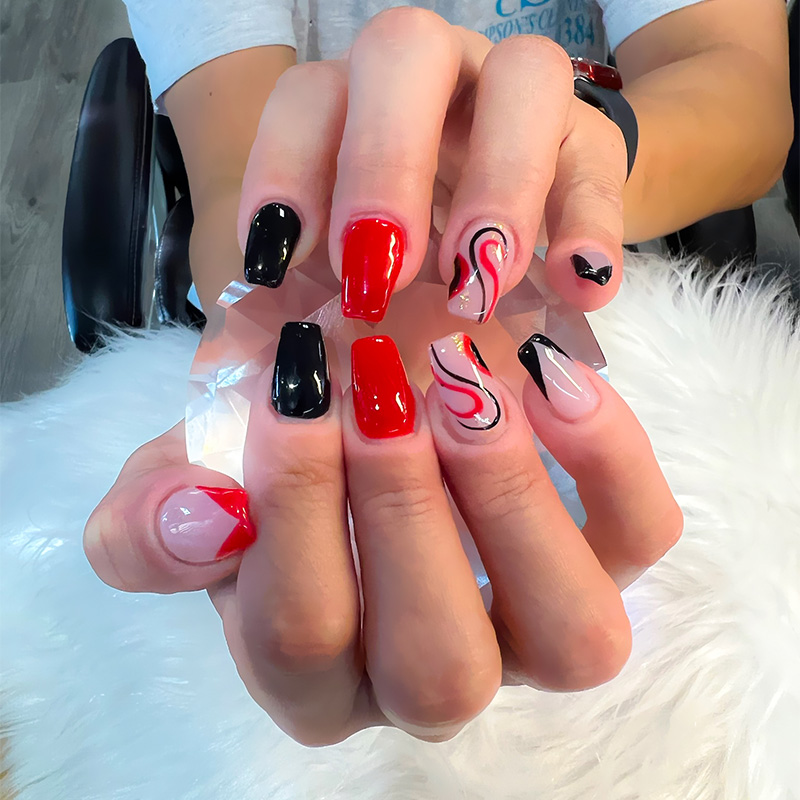 Ann Nails
